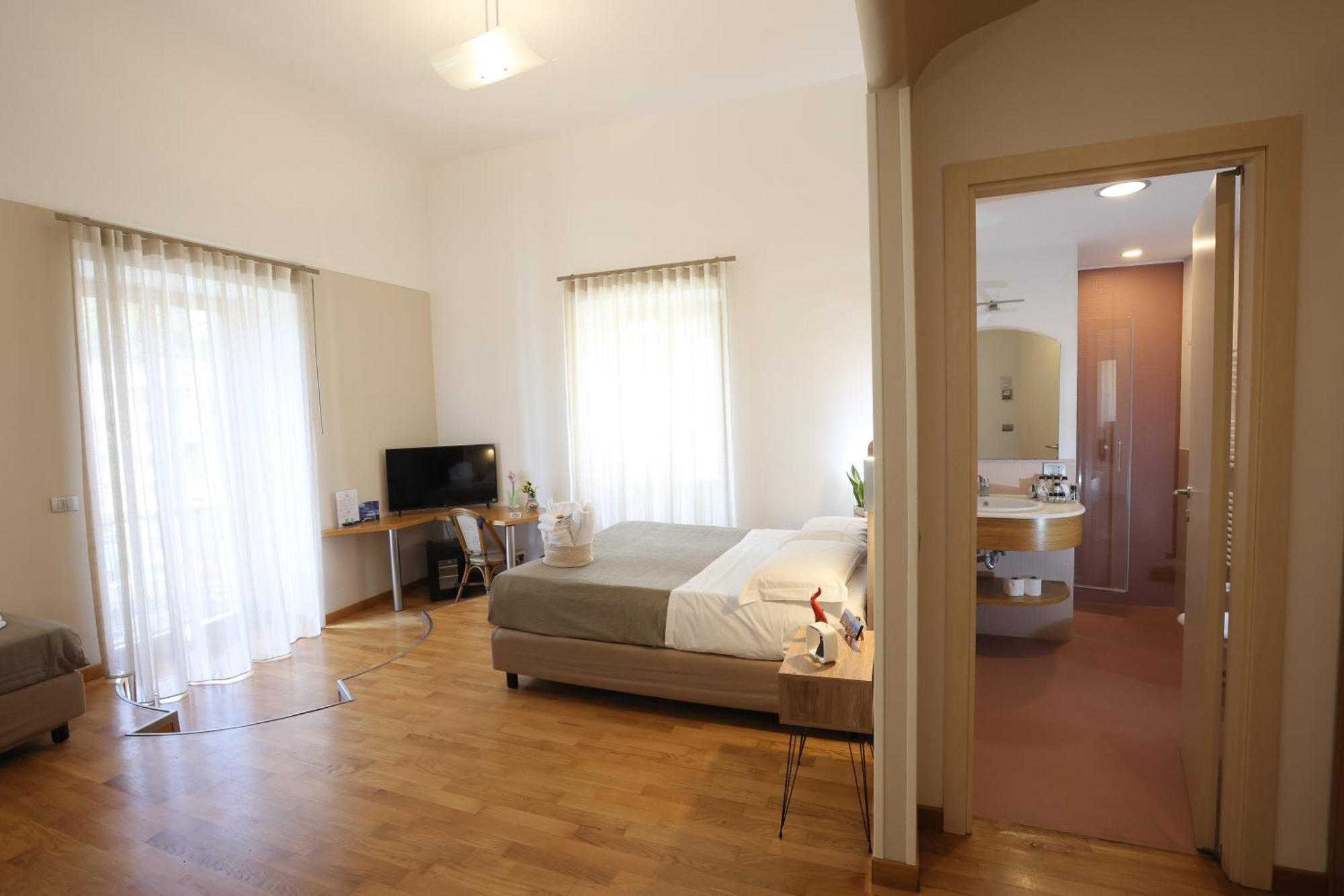 Lungomare Suite & Spa Neapol Zewnętrze zdjęcie
